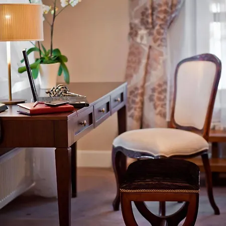 Dworek Bawarski Aparthotel